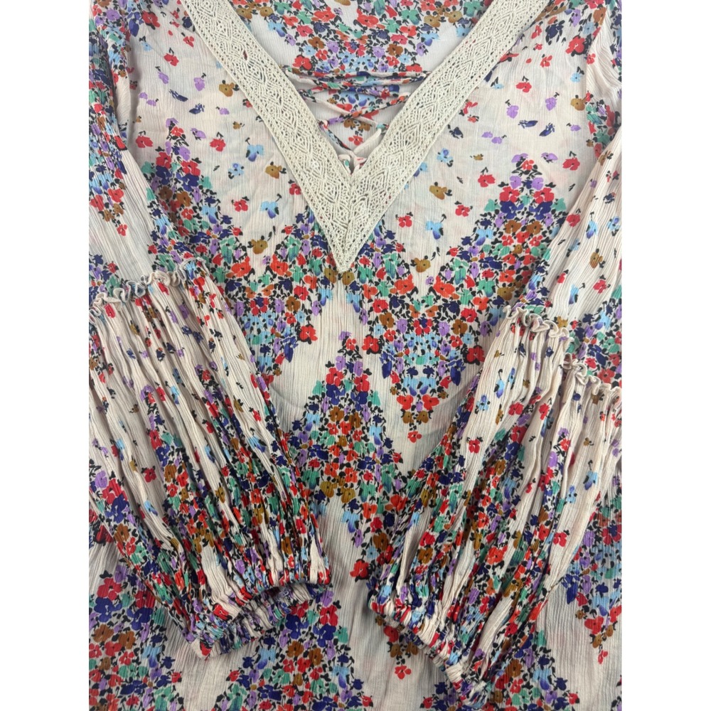 Democracy Floral Print Long Sleeve Tunic Top with Crochet Trim Medium - Picture 3 of 10